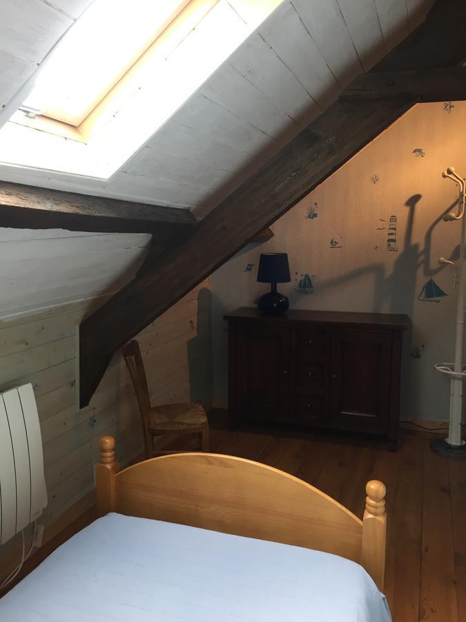 Gites Au Clos Du Lit Saint-Aaron Екстер'єр фото